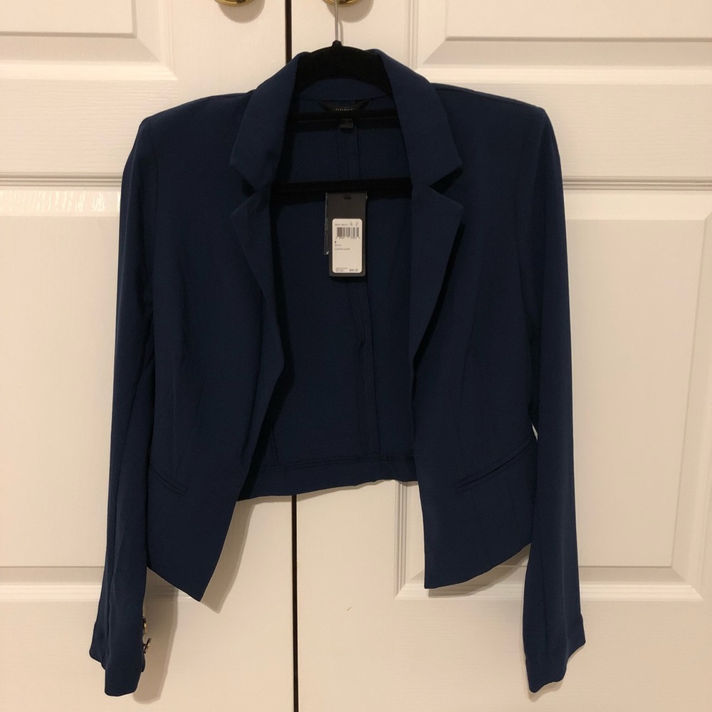 NWT Guess women’s navy blazer
